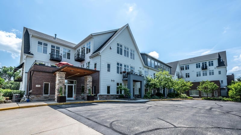 301 7th St W #2203, Northfield, MN 55057