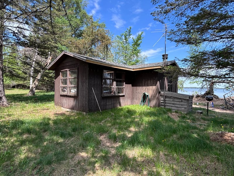 190 2nd St NE, Laporte, MN 56461