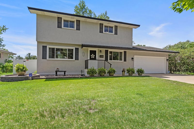 1016 Adams St, Anoka, MN 55303