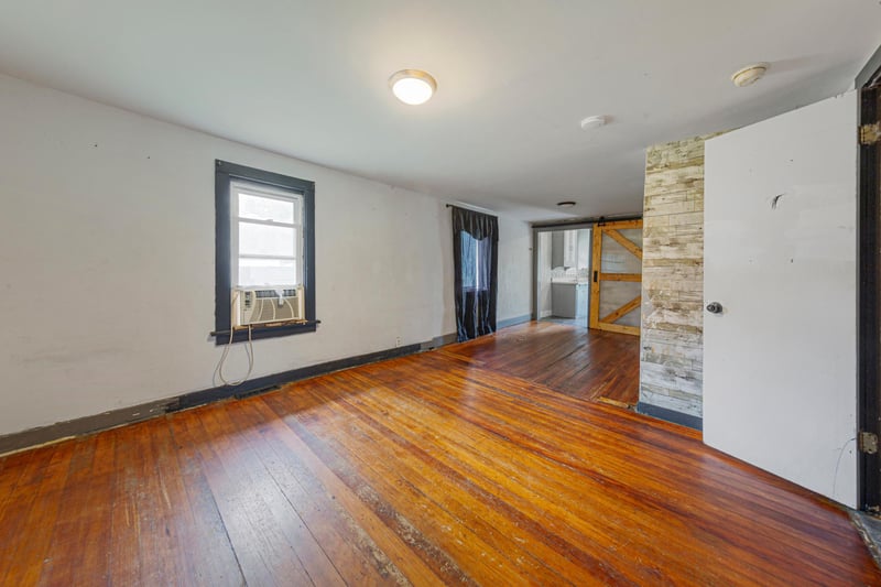 307 S Mill St, Elmore, MN 56027