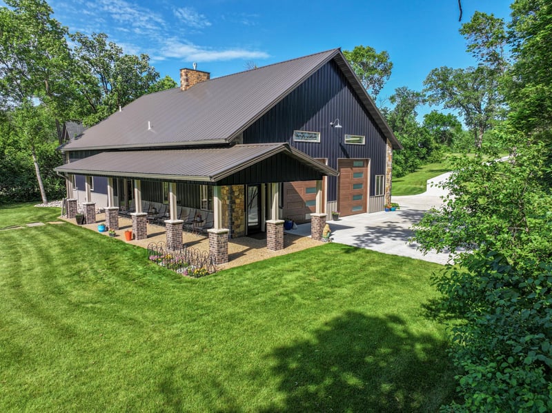 17200 Aaron Hts NW, Evansville, MN 56326