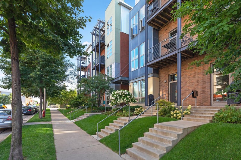 2840 Bryant Ave S #E303, Minneapolis, MN 55408