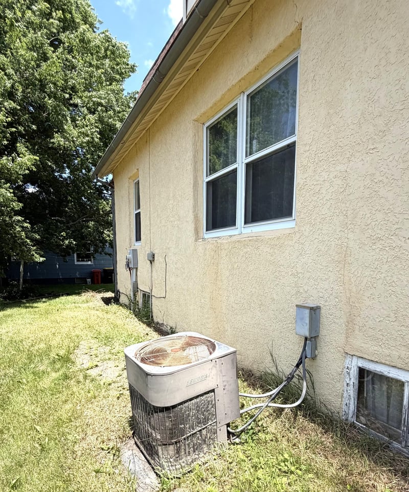 123 E 12th St, Fairmont, MN 56031