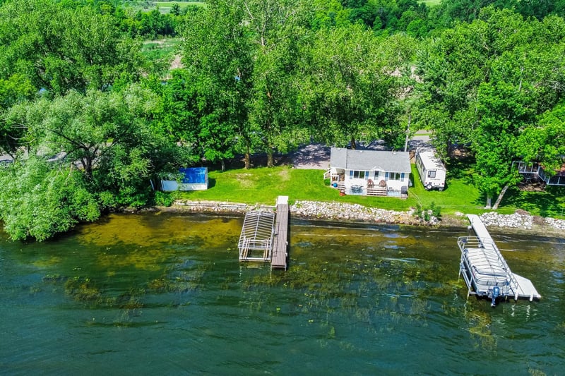 14392 Baywater Rd, Paynesville, MN 56362