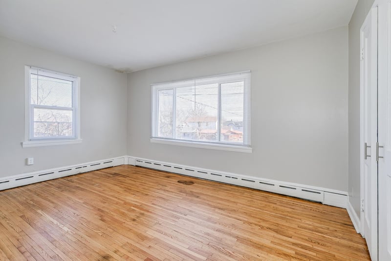 609 Dale St N, Saint Paul, MN 55103