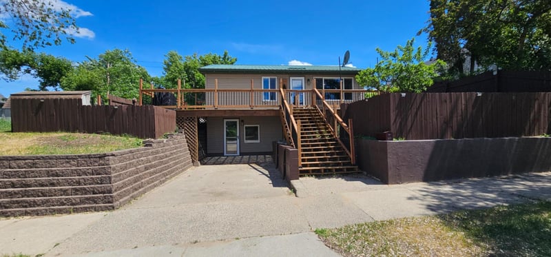 1108 Irvine Ave NW, Bemidji, MN 56601