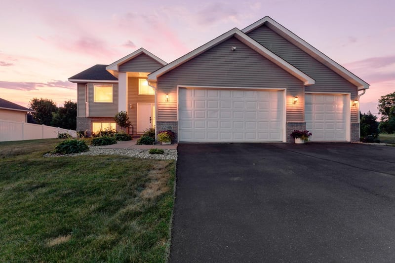 22486 Cantrel Way, Farmington, MN 55024