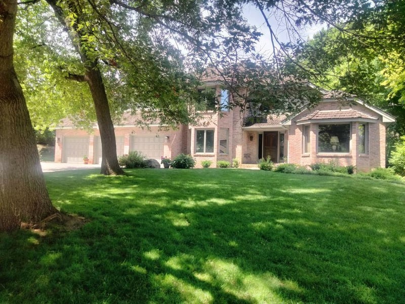 9348 Palmer Rd, Bloomington, MN 55437