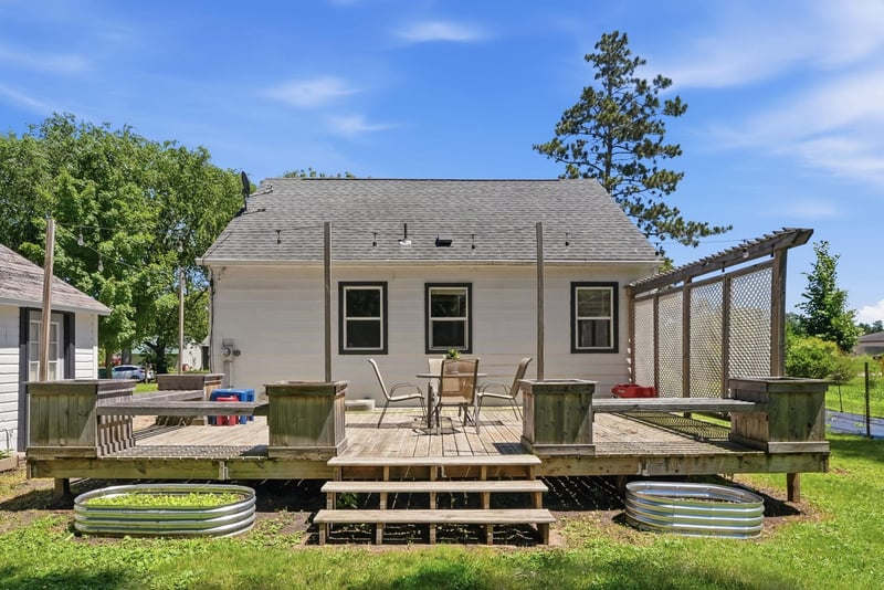 719 N Ramsey Ave, Litchfield, MN 55355