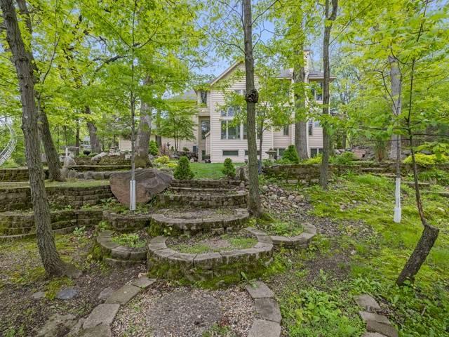 14700 White Oak Dr, Burnsville, MN 55337