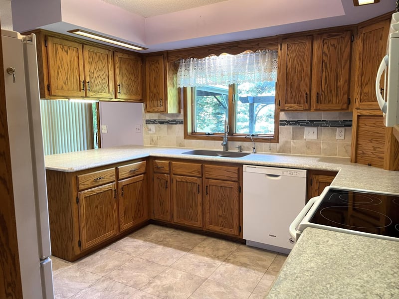 1570 Meadowlark Ln, Fairmont, MN 56031
