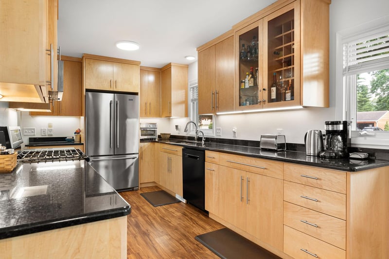 576 Phelps St, Owatonna, MN 55060