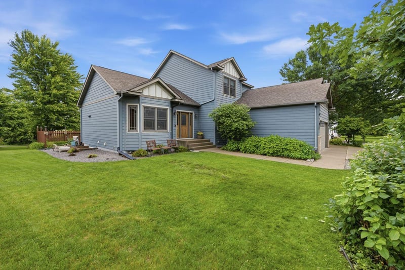 1124 Garden Brook Dr, Sauk Rapids, MN 56379