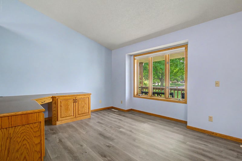 412 2nd St NW, Saint Michael, MN 55376