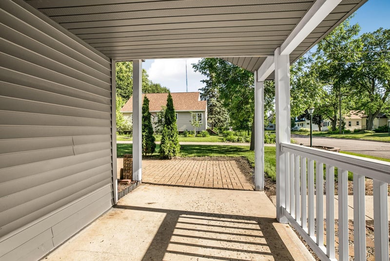 20 2nd Ave SE, Saint Joseph, MN 56374