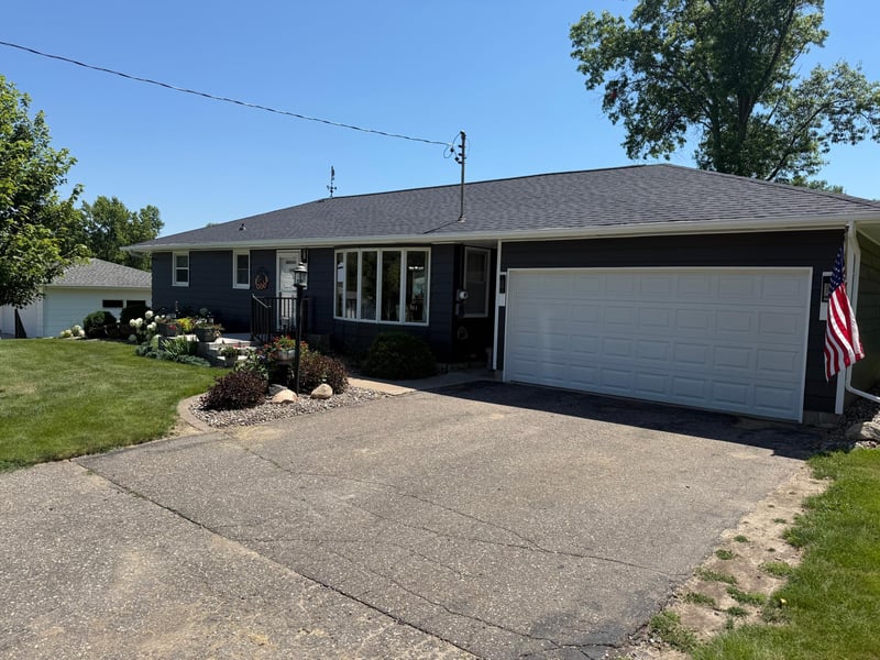 703 3rd Ave, Goodhue, MN 55027