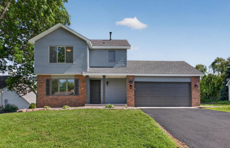18735 Pennington Ave, Eden Prairie, MN 55346