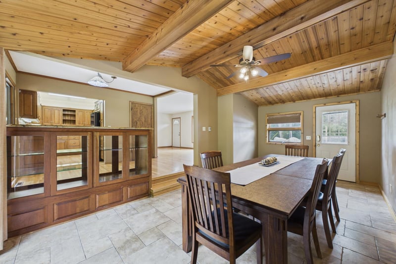 2918 Oakland Rd, Hopkins, MN 55305