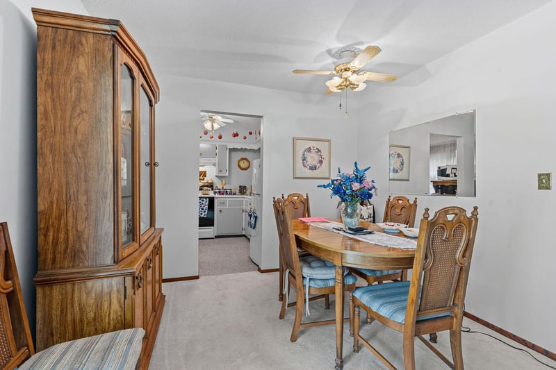 2730 Dale St N #D115, Roseville, MN 55113