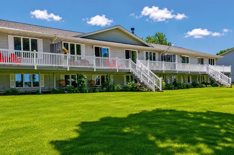 14747 Snake Trl, Waseca, MN 56093