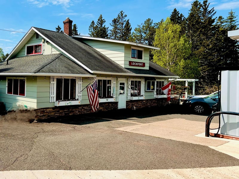 5362 W Highway 61 #LOCKPORT MARKETPLACE & GRILL, Lutsen, MN 55612