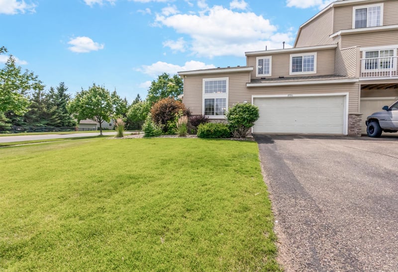 17770 Elm Rd N, Maple Grove, MN 55311
