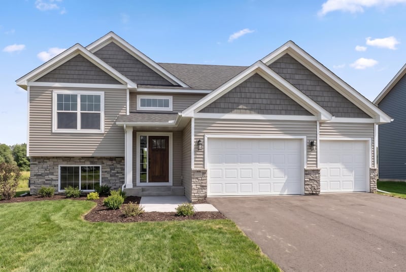 24154 Polk St NE, East Bethel, MN 55005