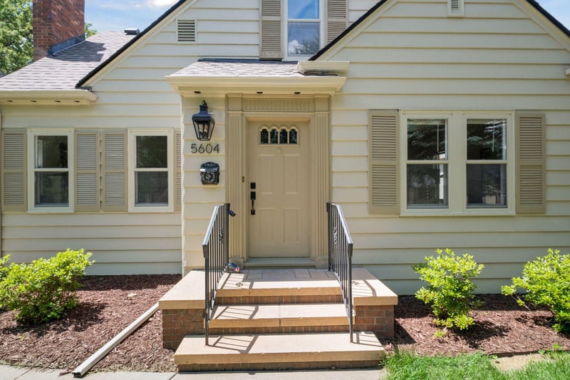 5604 Bloomington Ave, Minneapolis, MN 55417