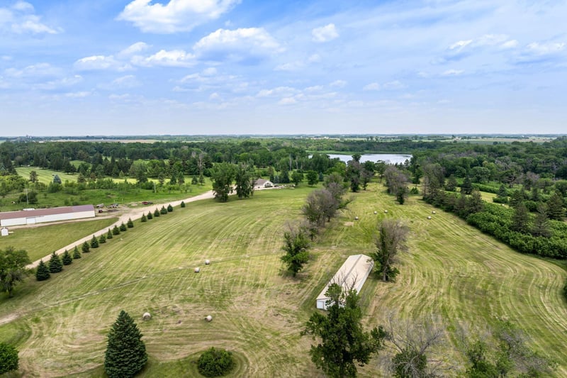 3700 11th Pl NE, Austin, MN 55912