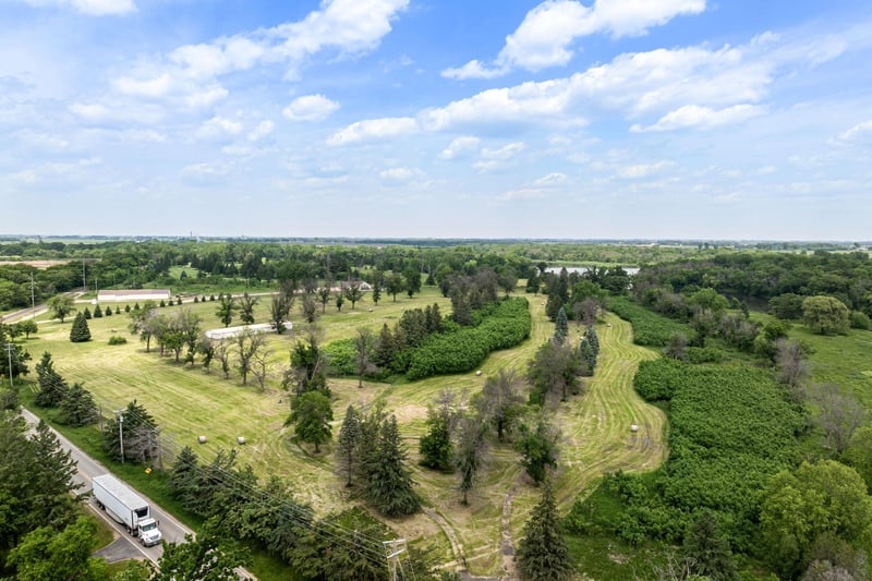 3700 11th Pl NE, Austin, MN 55912