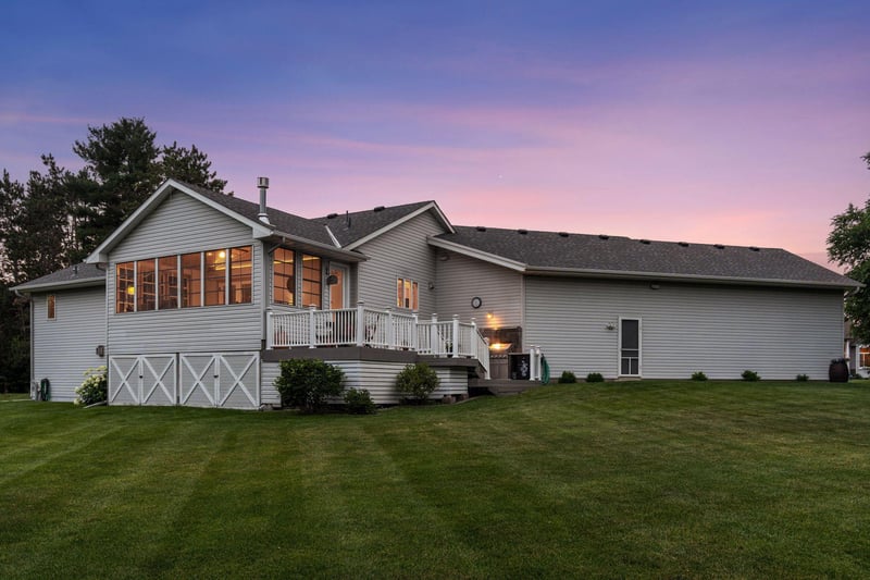 17007 Vickers St NE, Ham Lake, MN 55304