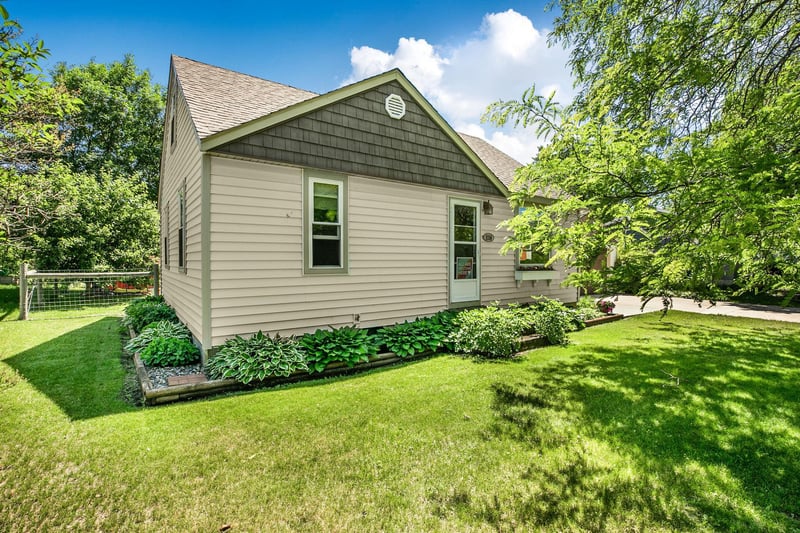 1114 34th Ave N, Saint Cloud, MN 56303