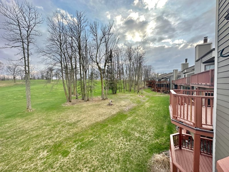 546 Quadna Mountain Rd, Hill City, MN 55748