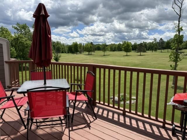 546 Quadna Mountain Rd, Hill City, MN 55748