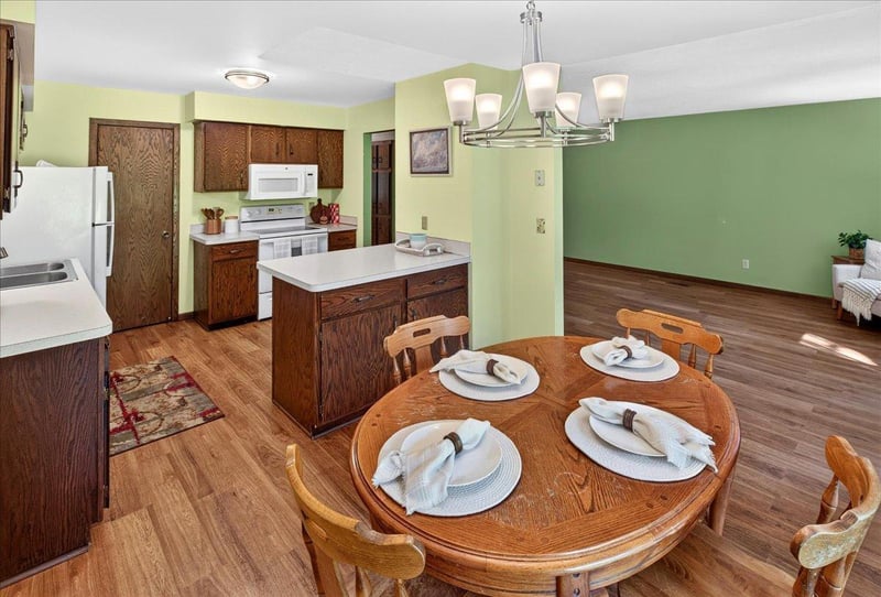 12191 Grouse St NW #402, Coon Rapids, MN 55448