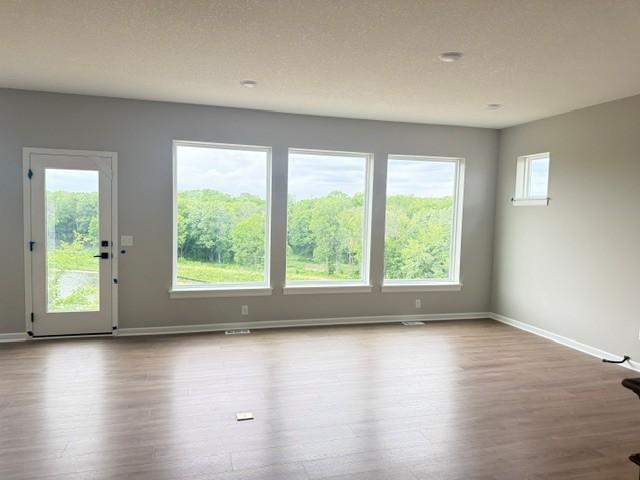 10695 Ithaca Ln N, Maple Grove, MN 55369