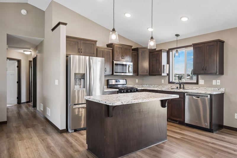 1080 Mitchell Ave, Clearwater, MN 55320