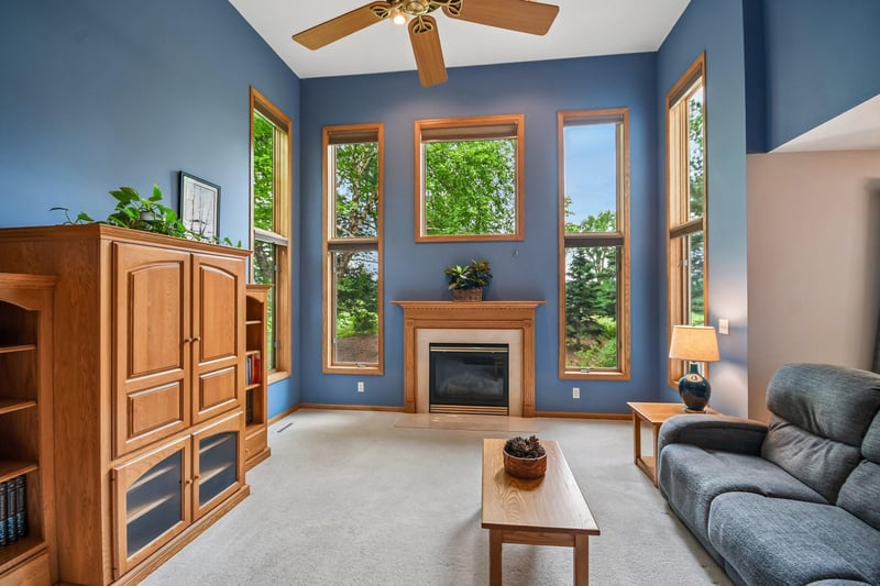 1066 Cripple Creek Ps, Lino Lakes, MN 55038