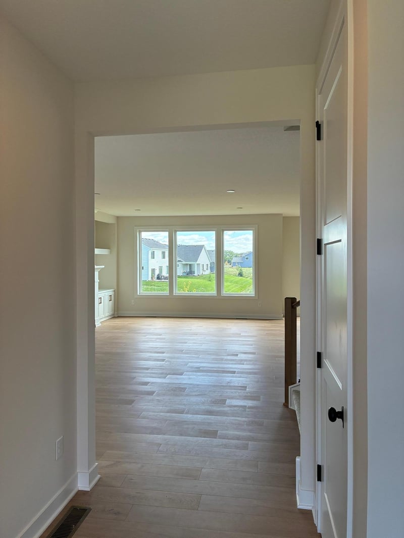 3627 Knightsbridge Trl N, Lake Elmo, MN 55042