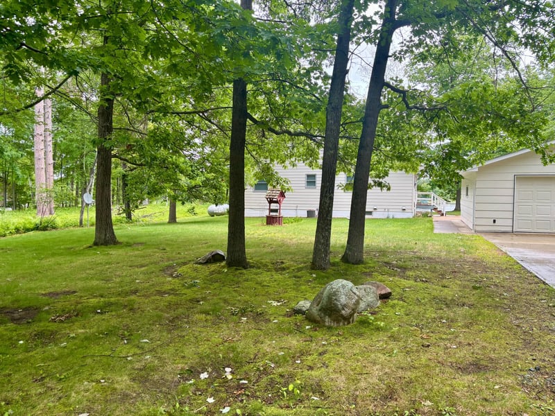 2516 N Long Lake Dr NW, Backus, MN 56435