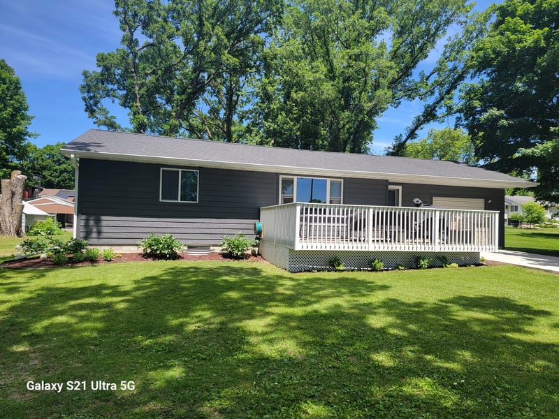 550 7th St W, Browerville, MN 56438