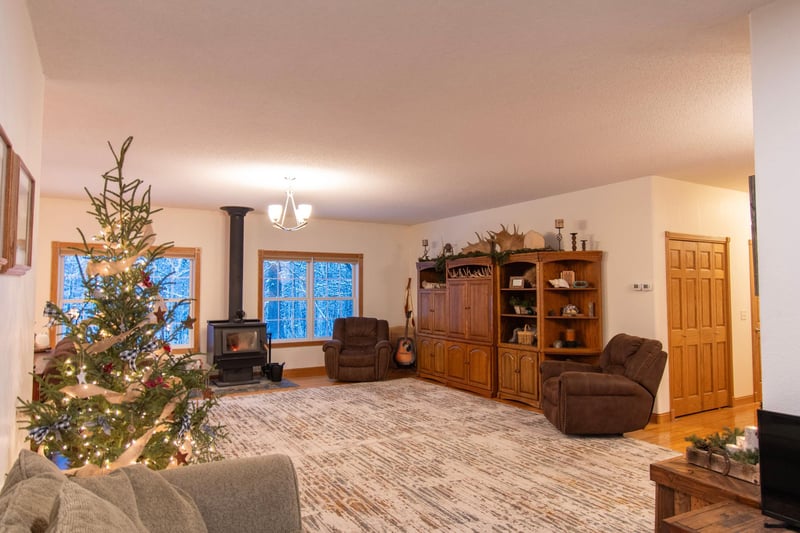 1923 State Highway 11 SE, Baudette, MN 56623