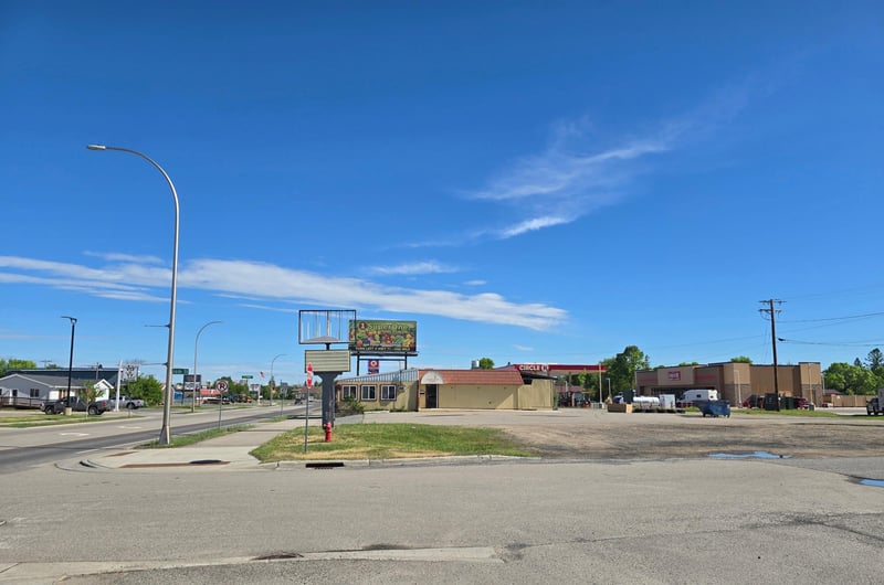 1525 2nd Ave W, International Falls, MN 56649
