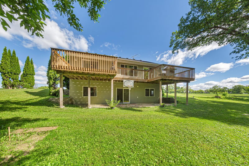 23493 Echo Ave, Faribault, MN 55021