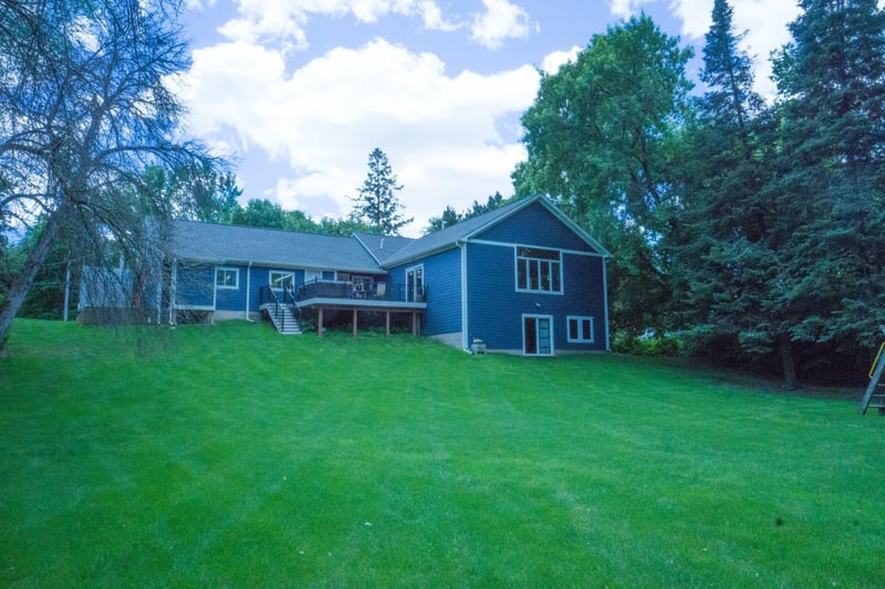 6130 Stillwater Blvd N, Oakdale, MN 55128