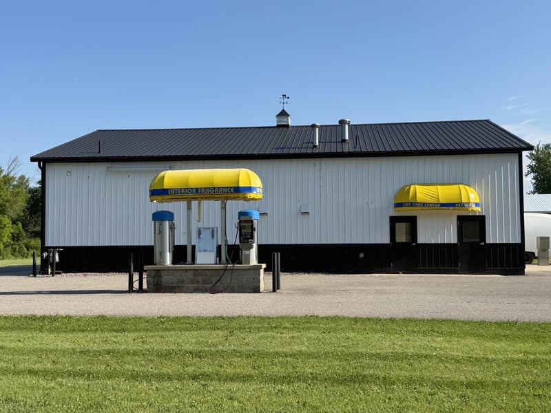 406 W State Hwy 60 Ave, Elysian, MN 56028