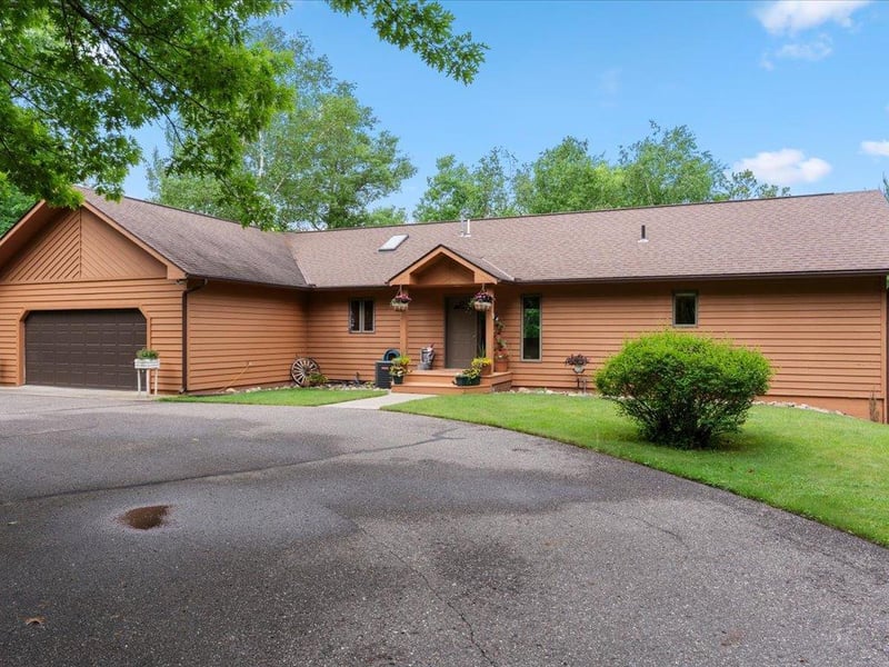 8343 Timber Ln, Nisswa, MN 56468