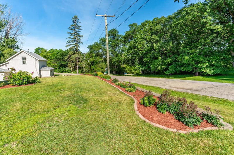 104 6th Ave SW, Pelican Rapids, MN 56572