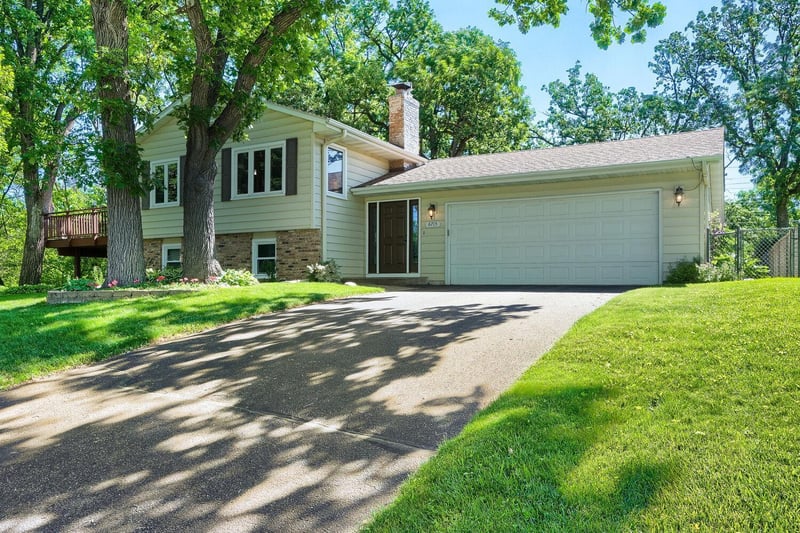 6715 Ashton Ave NE, Fridley, MN 55432