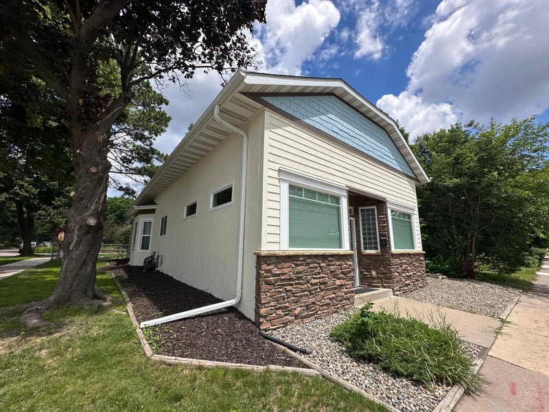 1701 Lowry Ave NE, Minneapolis, MN 55418